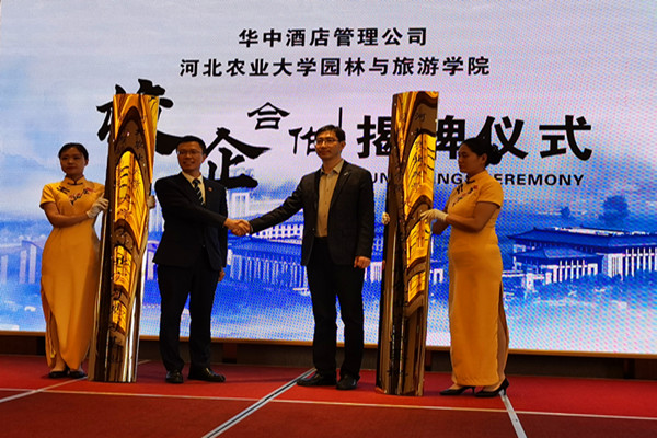 cf3f0344d96c5b977f5d3fe3de7edbf_副本.jpg cf3f0344d96c5b977f5d3fe3de7edbf_副本.jpg